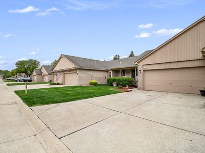 23577 Suttons Bay Dr, Clinton Township, MI, 48036