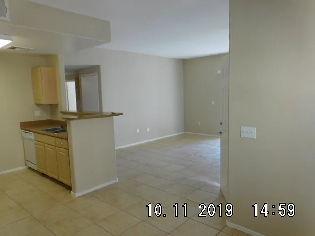 8250 N Grand Canyon Dr #1-1081 — Photo 15