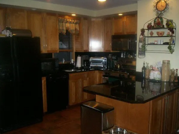 15812 88th St, Jamaica, NY 11414