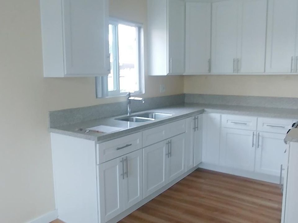 1st image of 800 N Azusa Ave APT 9