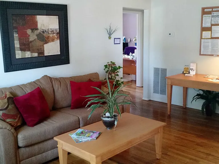 Walnut Bay Apartments — Photo 11