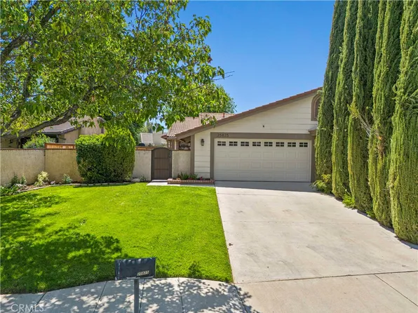 25825 El Gato Pl, Santa Clarita, CA 91355