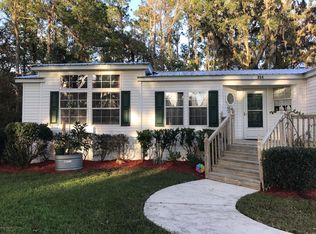 354 Palmetto Bluff Rd, Palatka, FL 32177