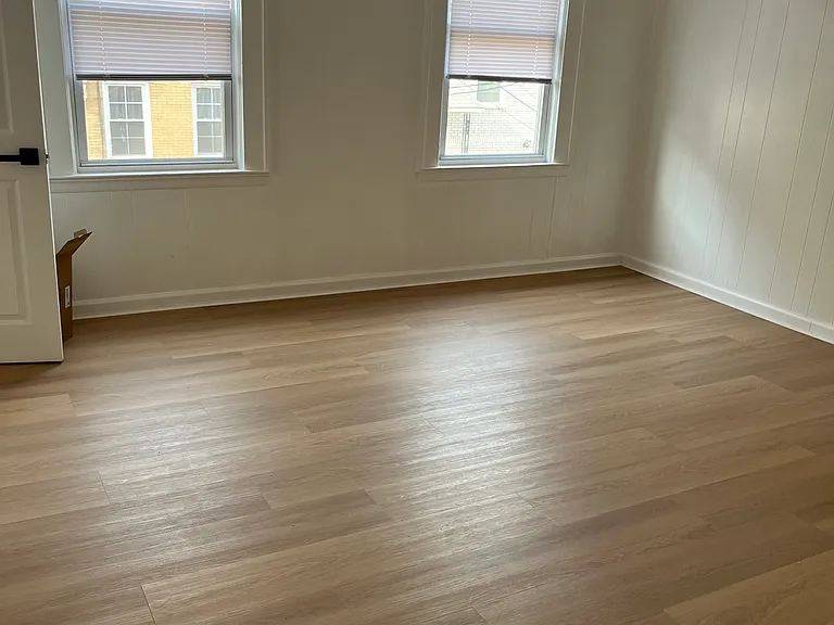 96 Nichols St #2 — Photo 2