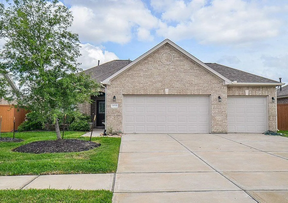 10519 Scrub Oak Dr
