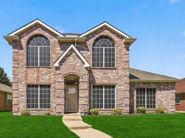 1021 Dartmouth Dr, Lewisville, TX 75067