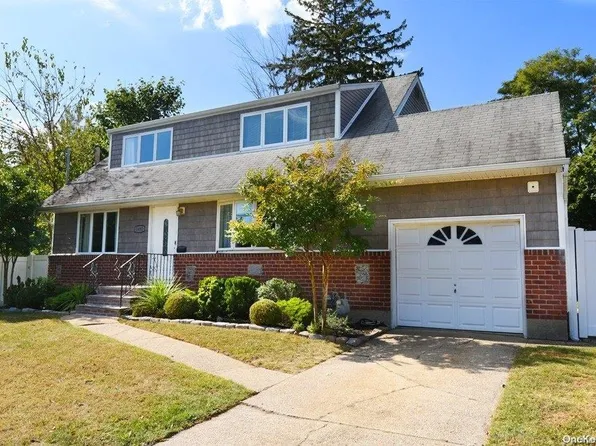 1492 Bellmore Road, North Bellmore, NY 11710