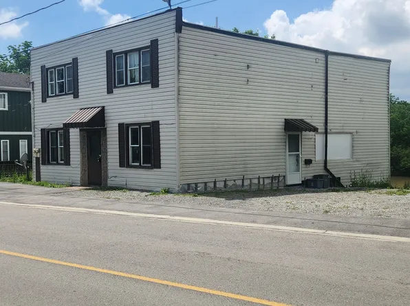 42 Riverside Dr, Welland, ON L3C 5E2