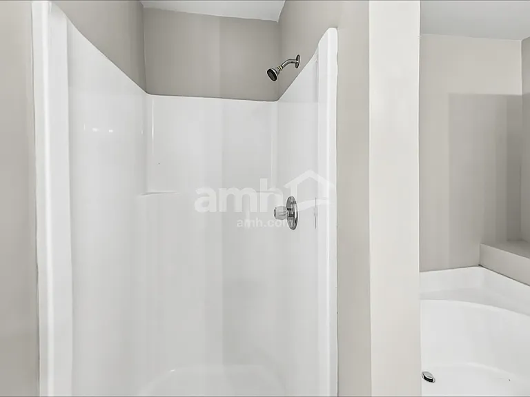 5430 Harris Creek Dr — Photo 13