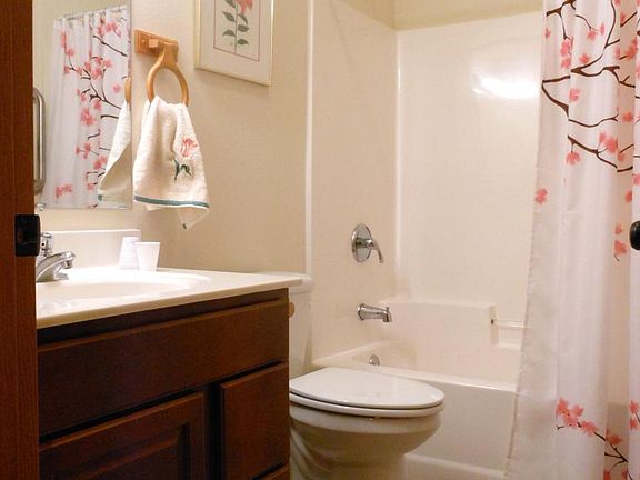 2nd image of 2072 Okray Ave #2072