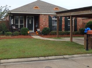 4 Venice Dr, Hattiesburg, MS 39402
