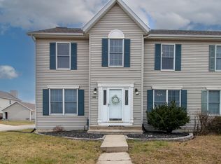 1408 Whitefield St, Normal, IL 61761