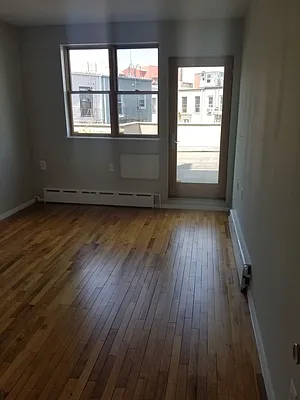 Rented by MNS | media 19