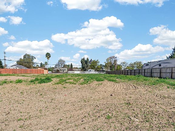 5th image of Paradise Rd