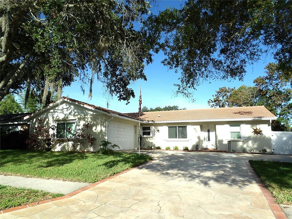 1st image of 445 Laughing Gull Ln