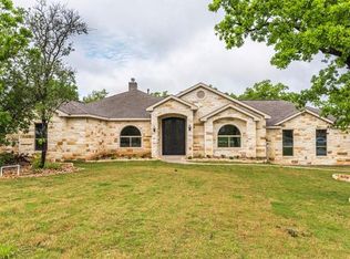 152 Old Windmill Ln, Bastrop, TX 78602