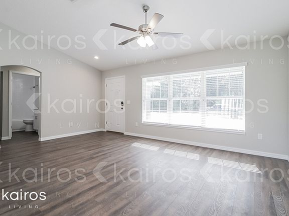 3rd image of 4251 SE 139th Pl
