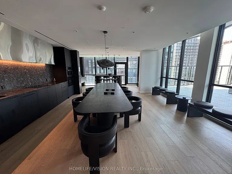 110 Broadway Ave #LPH12 — Photo 21