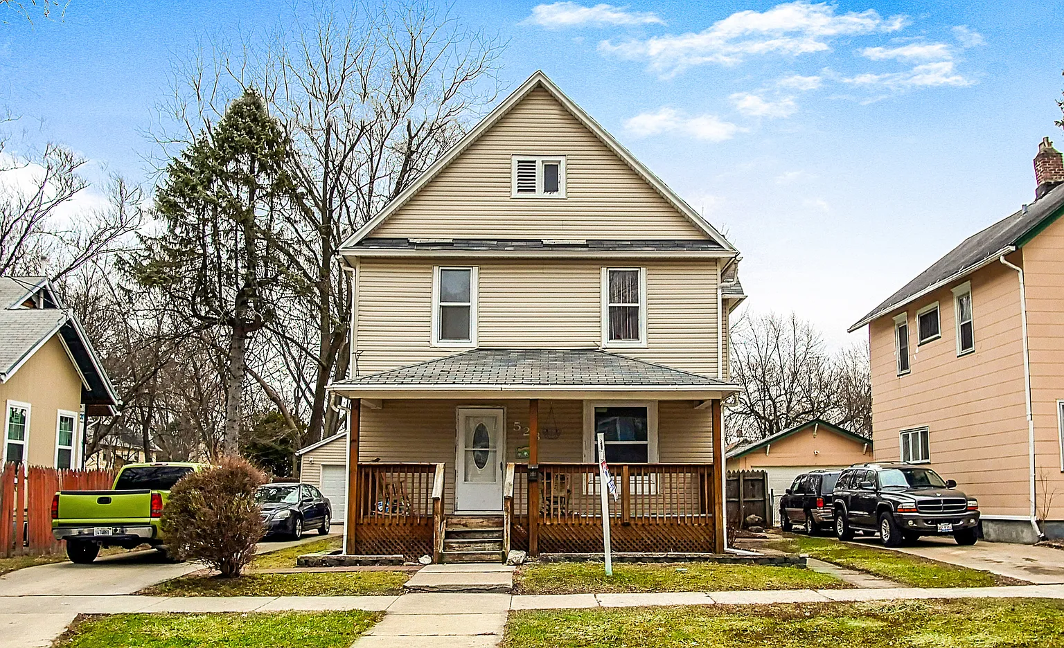 523 Iowa Ave photo 1