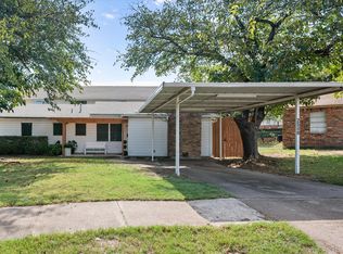 2548 Wood Valley Pl, Dallas, TX 75211
