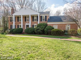 2018 Adams Hill Rd, Vienna, VA 22182