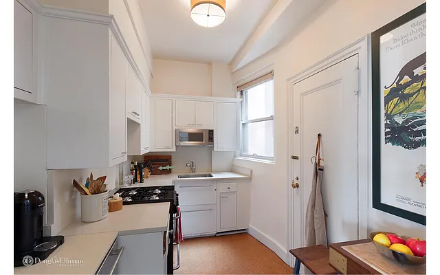 Sold by Douglas Elliman | media 3