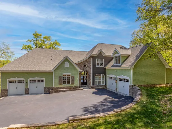 1345 Falcon Ridge Rd, Blacksburg, VA 24060