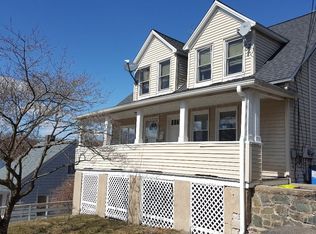 100 Vermont Ave, Fairfield, CT 06824