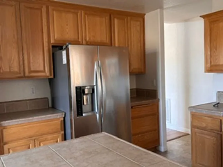 458 Sherwood Pl — Photo 10