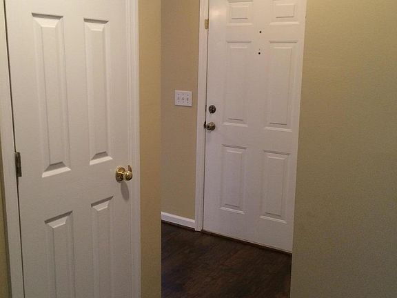 5th image of 1219 Karleigh Ct