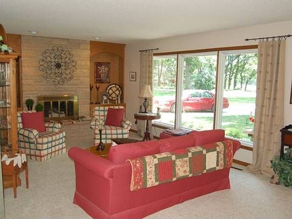 Living Room - West View