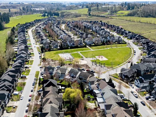 2343 Merlot Blvd, Abbotsford, BC V4X 0A6