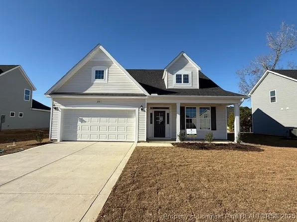 2031 Secluded Dell Rd, Fayetteville, NC 28306