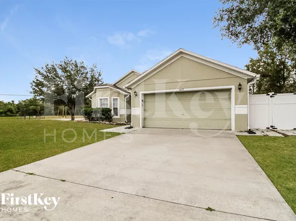3619 Monument Dr, Deltona, FL 32738