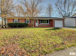 2108 Creighton Rd, Springfield, IL 62703