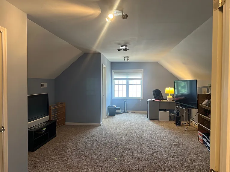 2880 Patriots Landing Dr — Photo 38