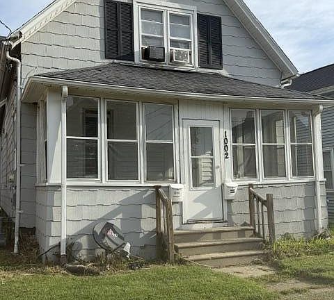 3rd image of 1002 43rd STREET