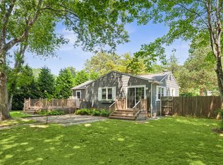 4 E End Ave, East Quogue, NY 11942