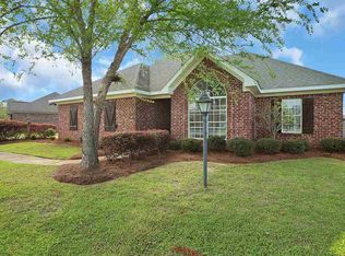 4230 Summerton Dr, Byram, MS 39272