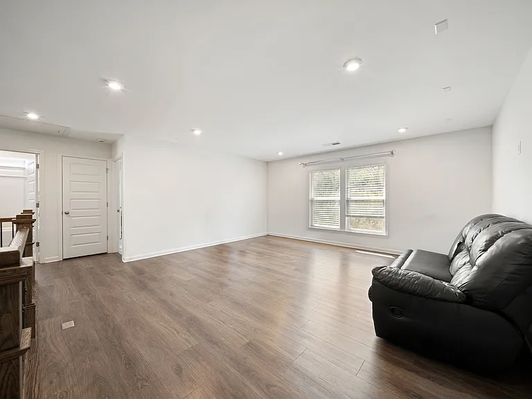8085 Brewton Bnd — Photo 21