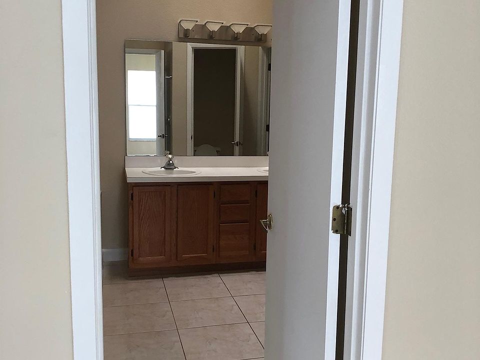 1st image of 2246 Newt St