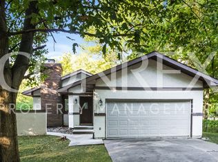 7461 Oakland Ave, Kansas City, KS 66112