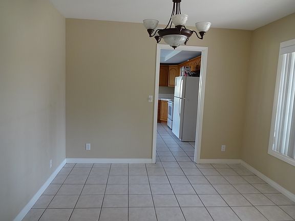 2nd image of 2555 N Parkdale Ave