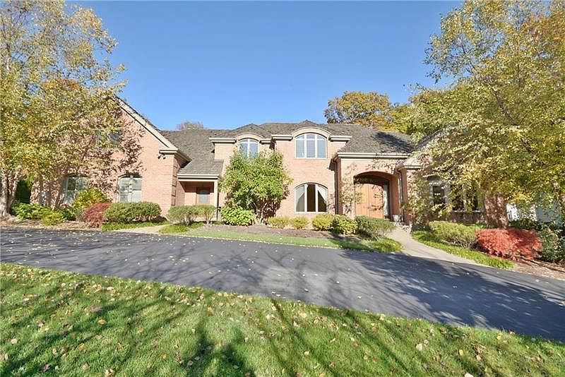 1st image of 1210 Turnberry Dr