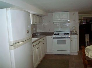 121 Paterson Rd, Fanwood, NJ 07023