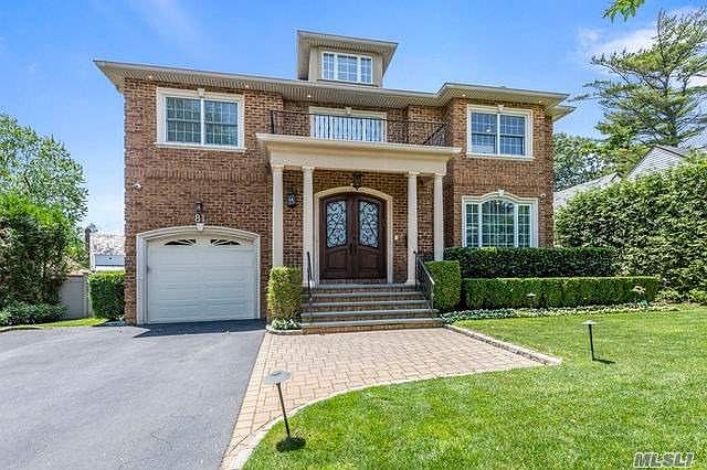 1st image of 81 Sealy Dr