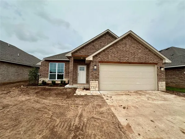 14025 Giverny Ln, Yukon, OK 73099