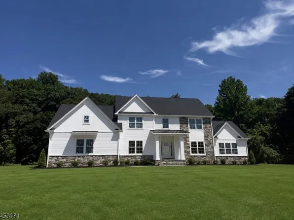 4 Highland Meadows Road, Pohatcong Twp., NJ 08865