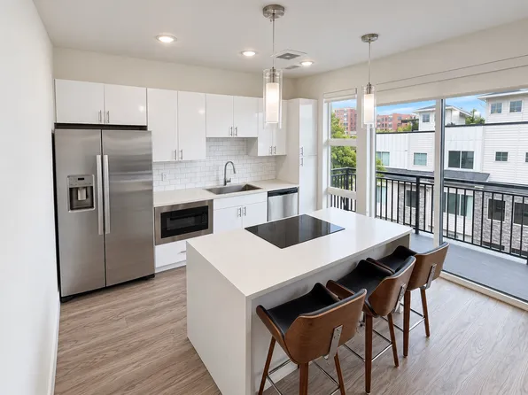 3500 S Corona St, Englewood, CO
