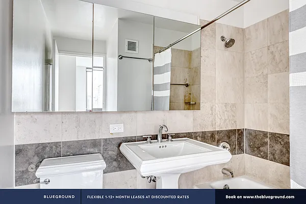 Rented by The Blueground | media 51